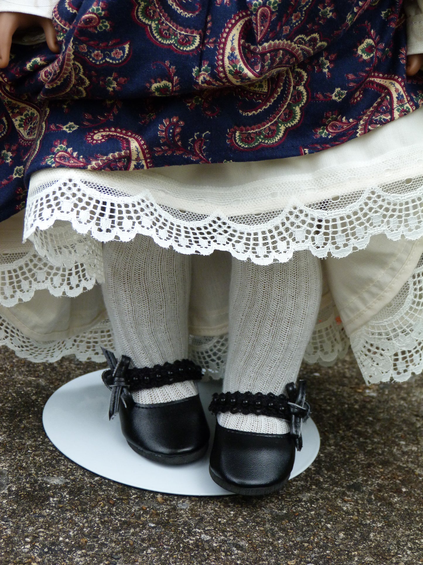 Autumn Historical Outfit for 18 Inch Doll