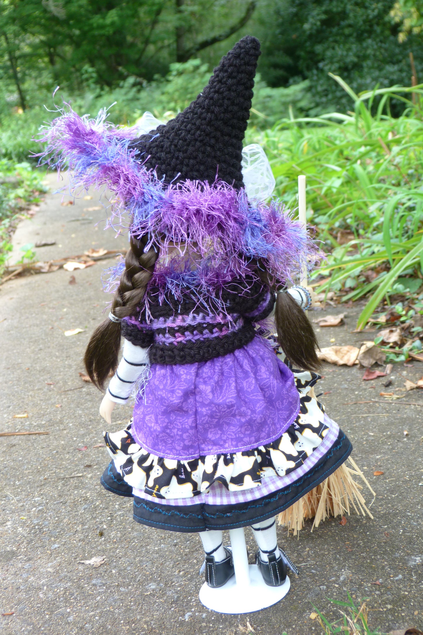 Ghostly Halloween Witch Outfit Handmade to fit Ruby Red Fashion Friends Doll