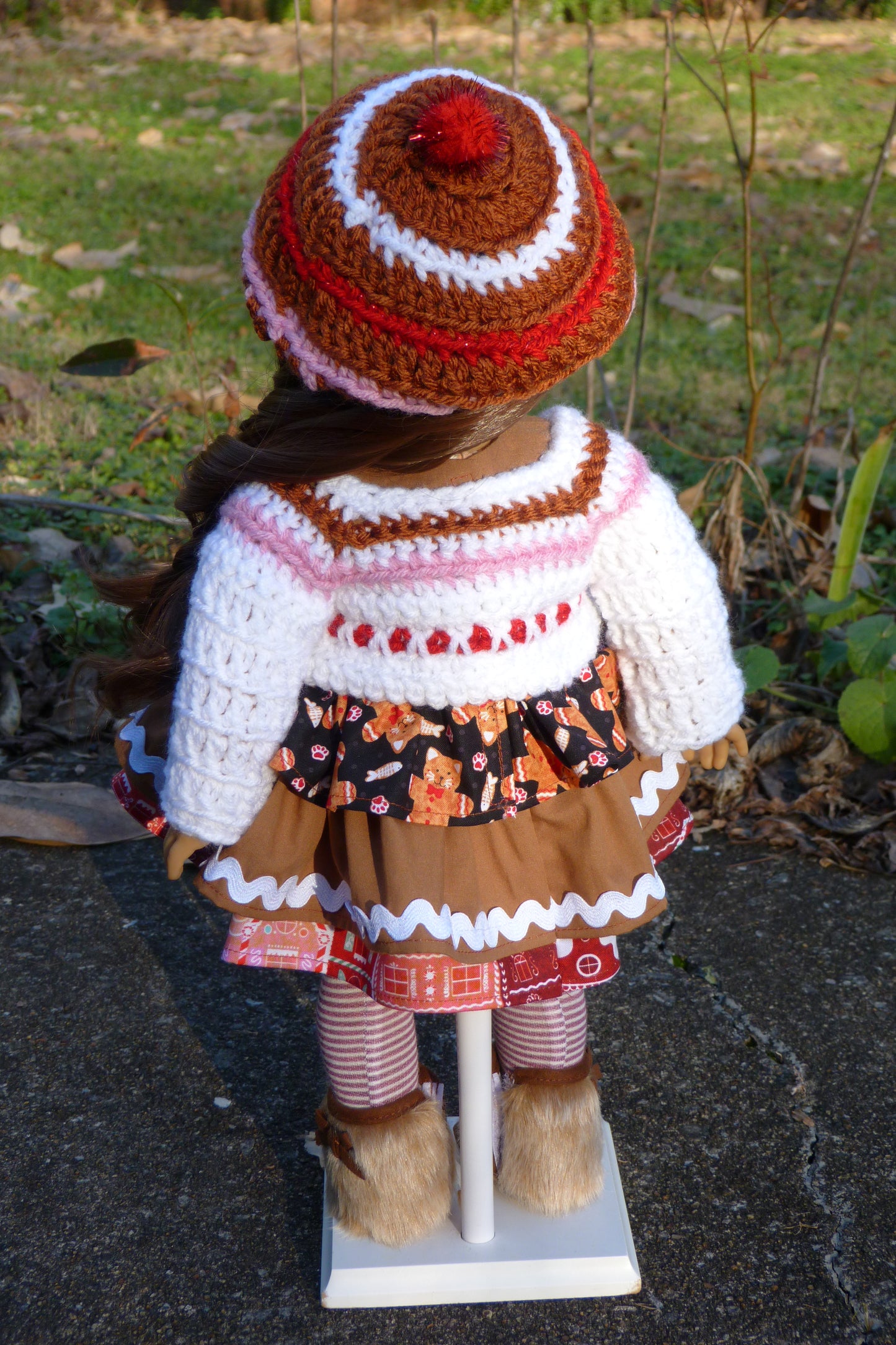 Gingerbread Cat Outfit for Dolls