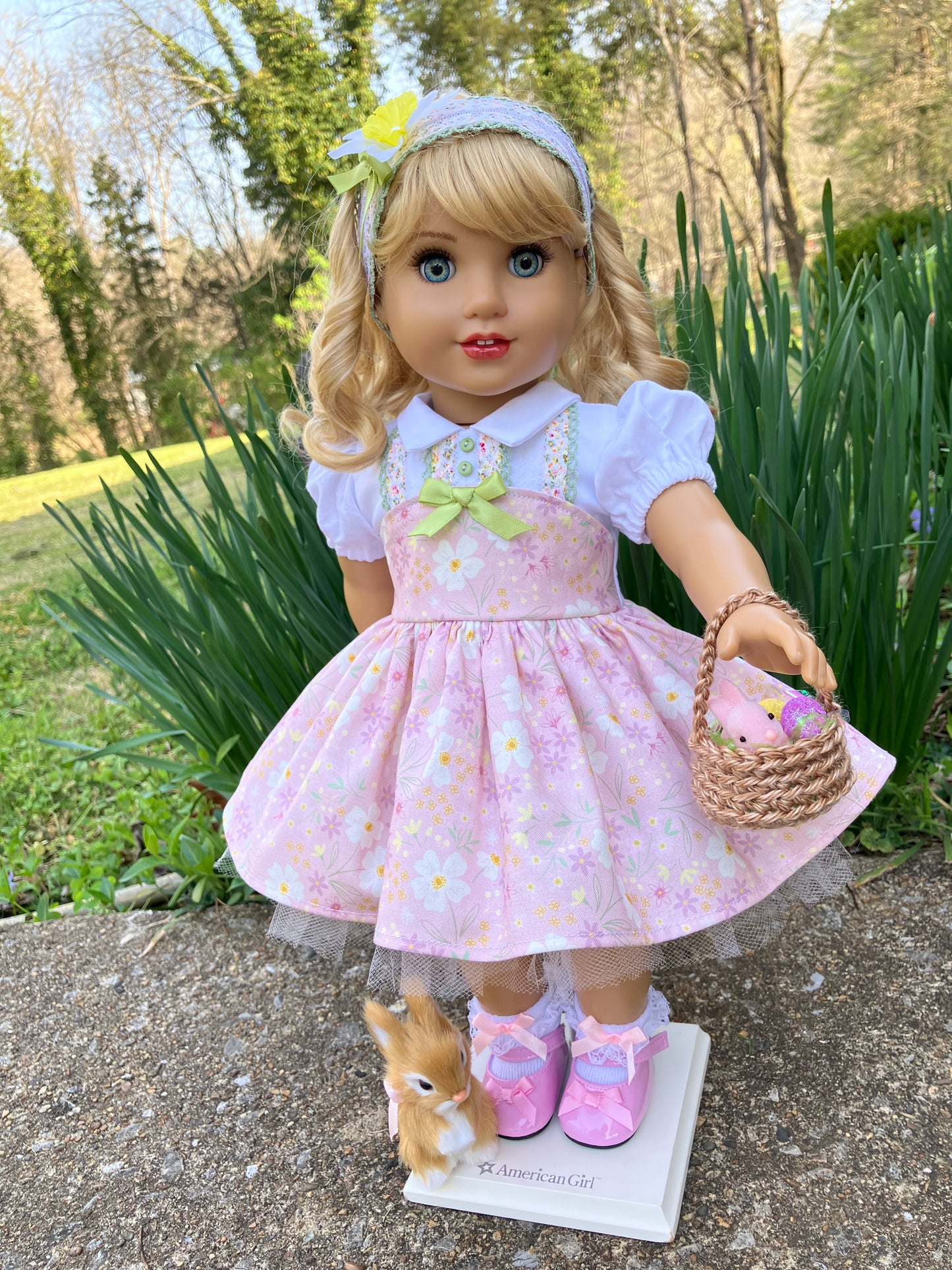 Spring Daffodil Outfit for 18 Inch American Girl Doll and Easter Bunny with Basket