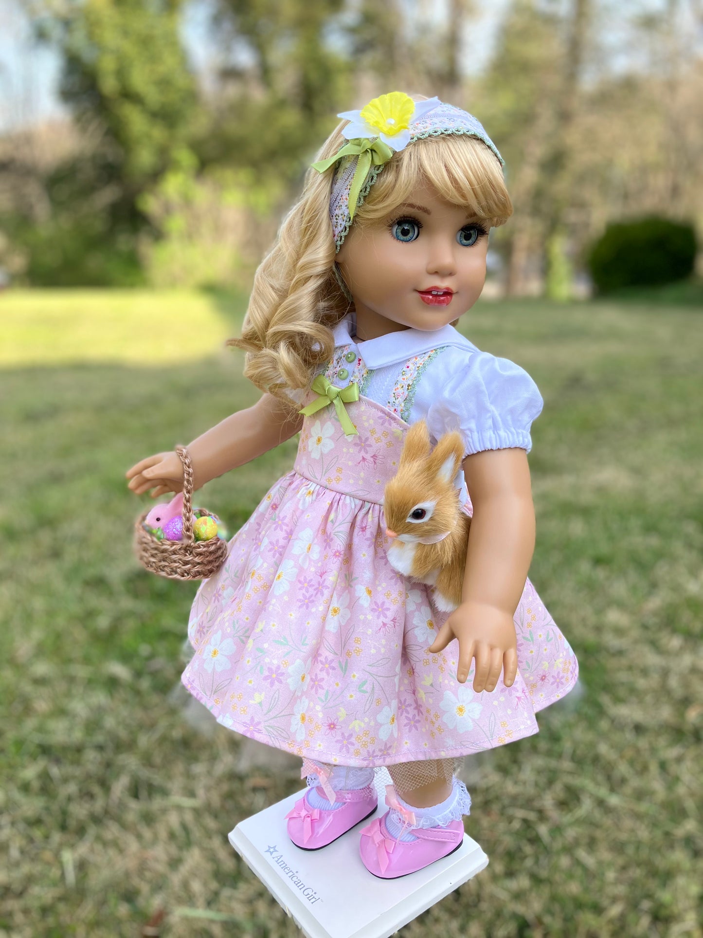 Spring Daffodil Outfit for 18 Inch American Girl Doll and Easter Bunny with Basket