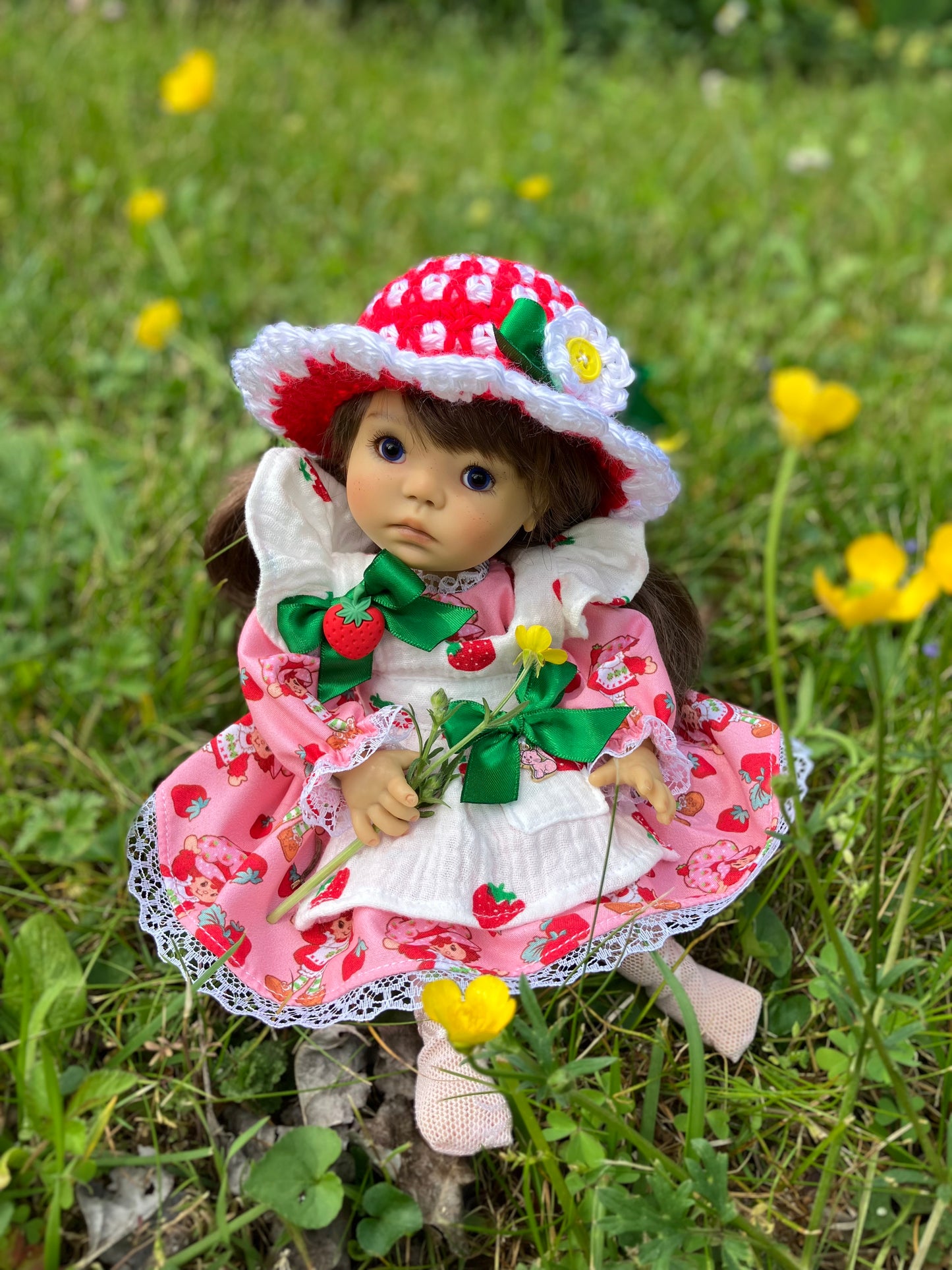 Meadowdoll Dumpling Strawberry Outfit