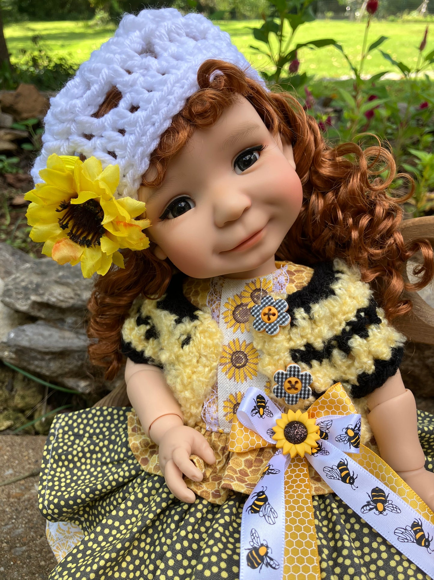 Fall Sunflowers & Honeybees Outfit for 15 Inch Meadowdoll Moppet