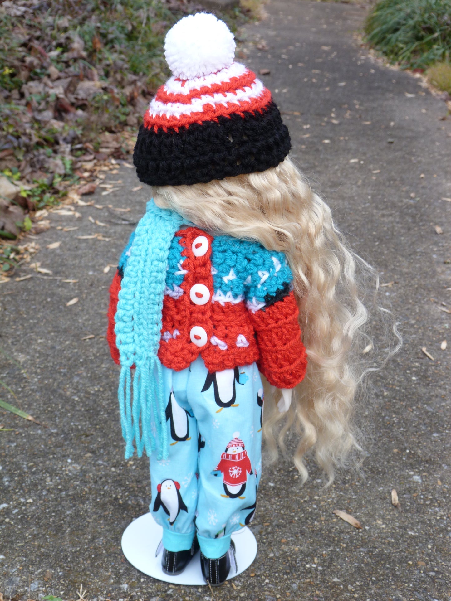 Penguin Hot Cocoa Party Outfit for Ruby Red Doll