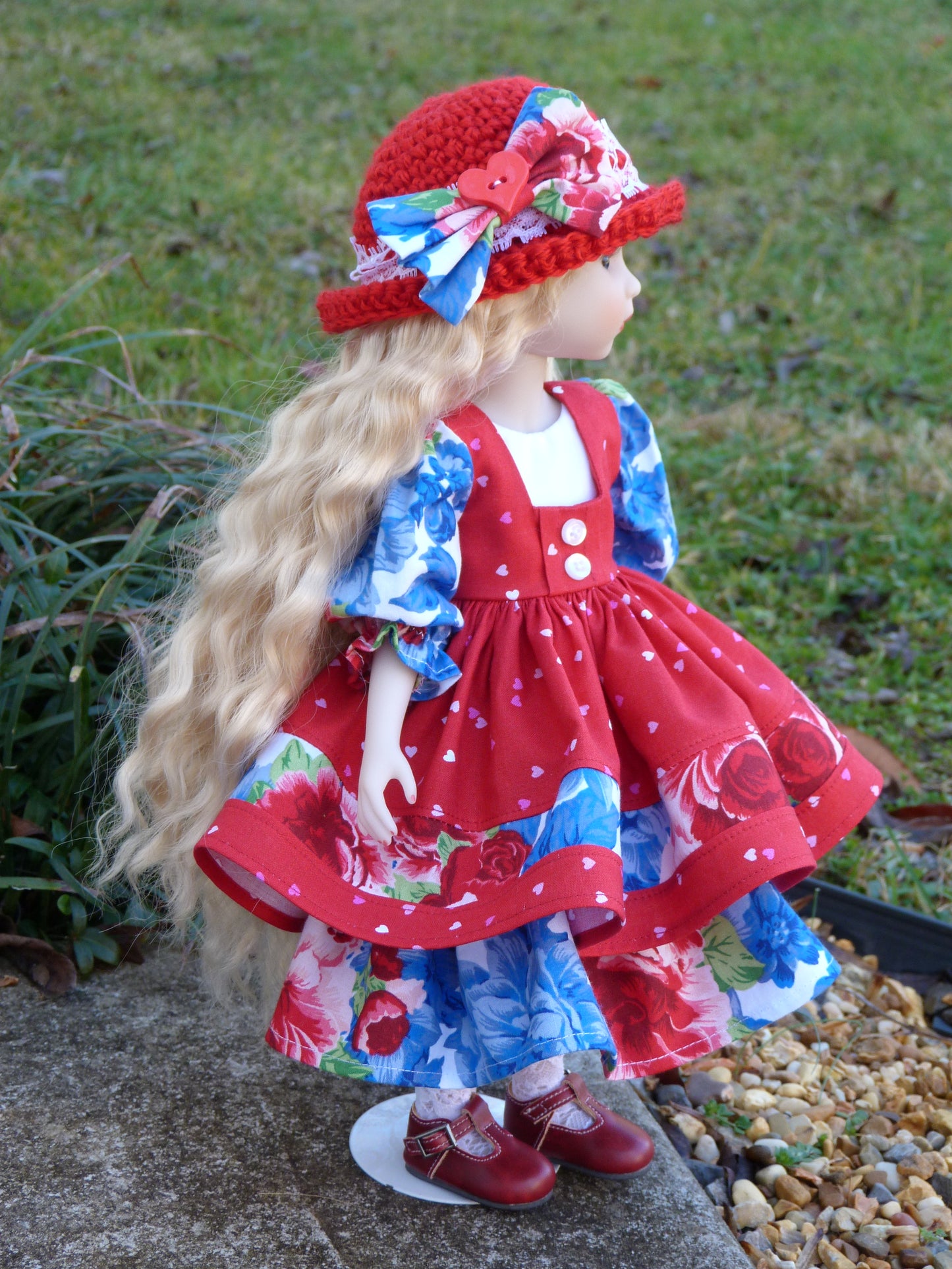 Roses are Red, Violets are Blue Outfit Handmade to fit 14.5 Inch Ruby Red Fashion Doll