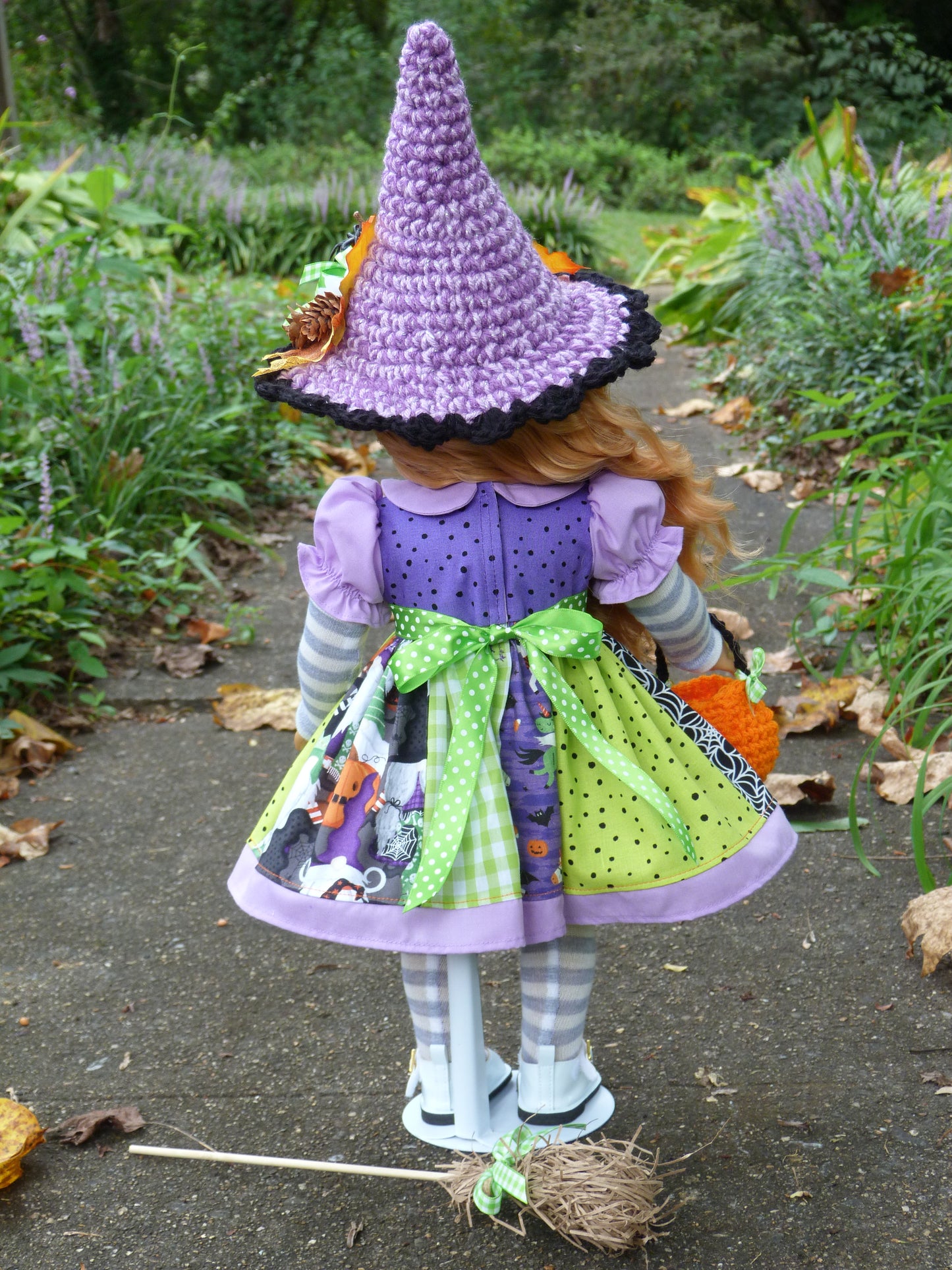 Trick-or-Treat Witch Costume Halloween Ensemble for 18 Inch Doll