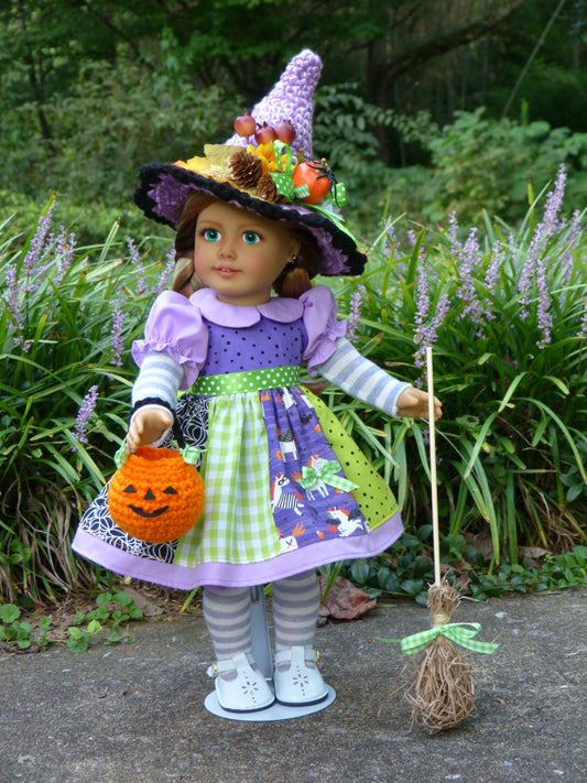 Halloween Trick-or-Treat Witch Outfit