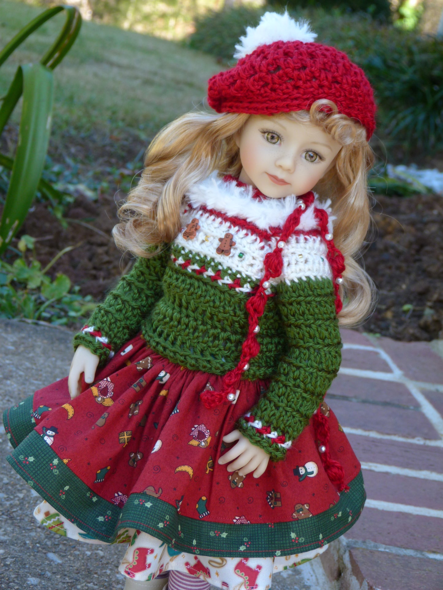 Christmas Sweets Outfit Handmade to fit 20 in. Maru and Friends Doll