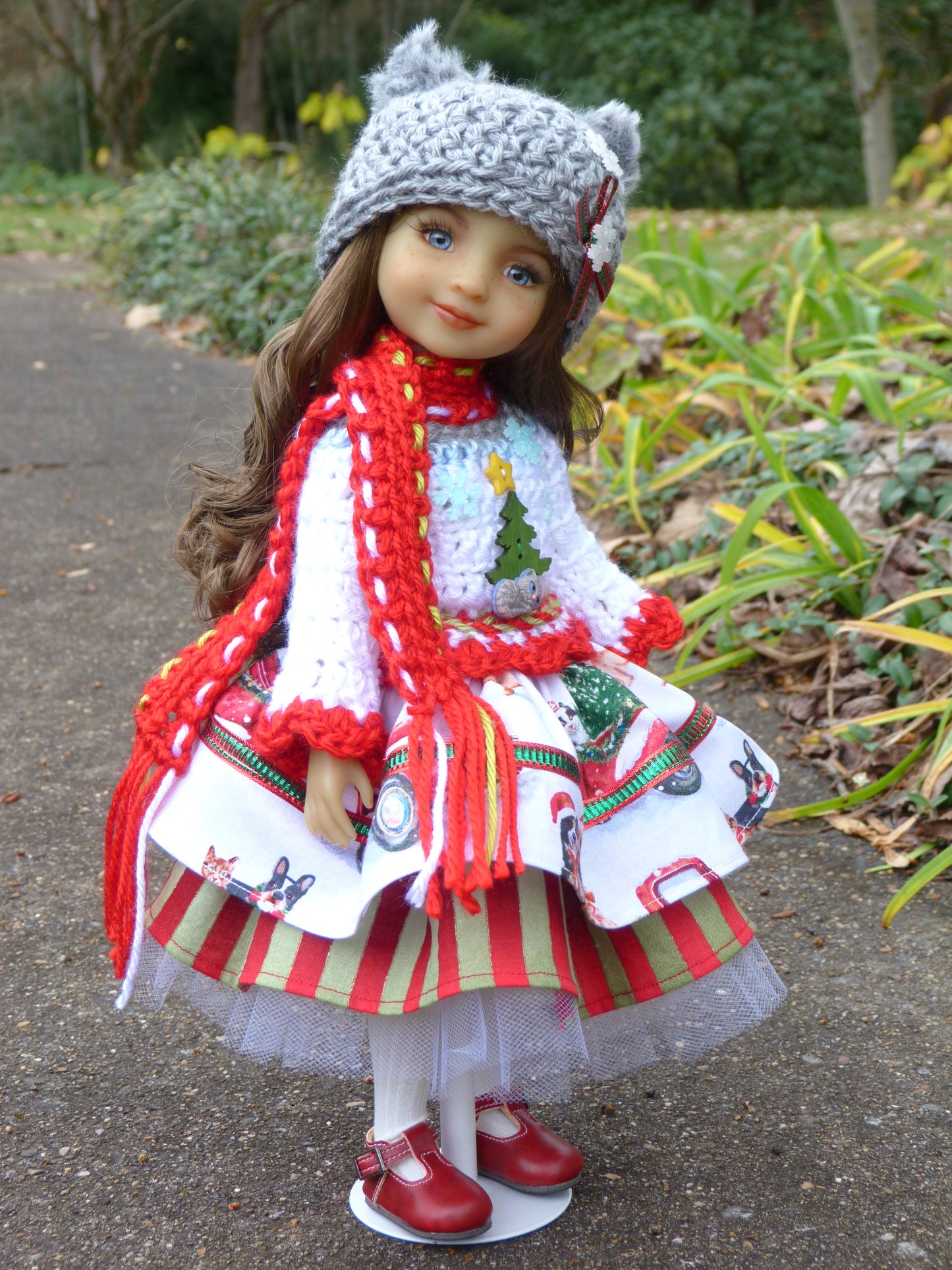 Furry Friends Christmas Outfit Handmade to fit 14.5 Inch Ruby Red Fashion Doll