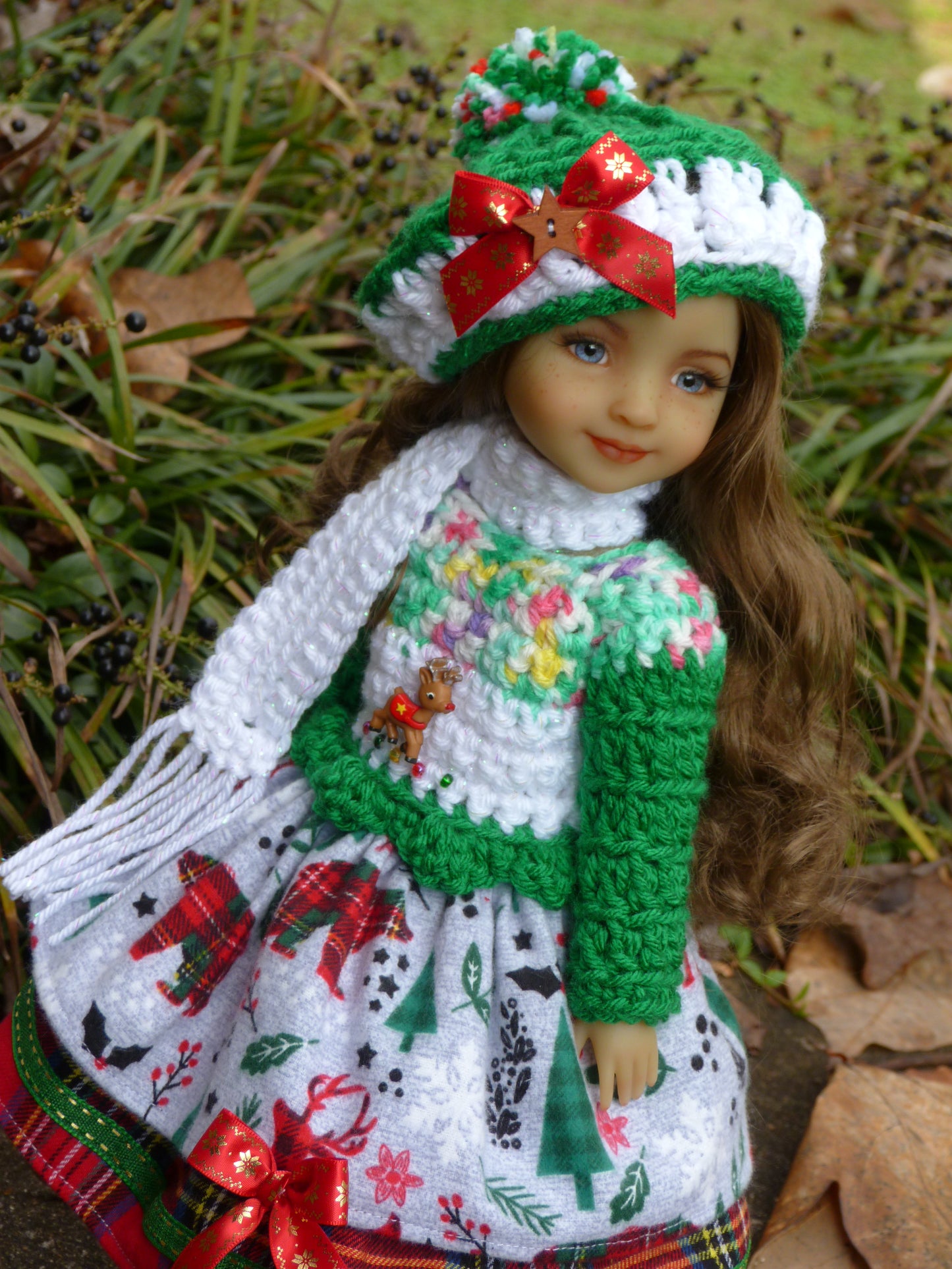 Santa's Helpers Christmas Outfit Handmade to fit 14.5 Inch Ruby Red Fashion Friends Doll