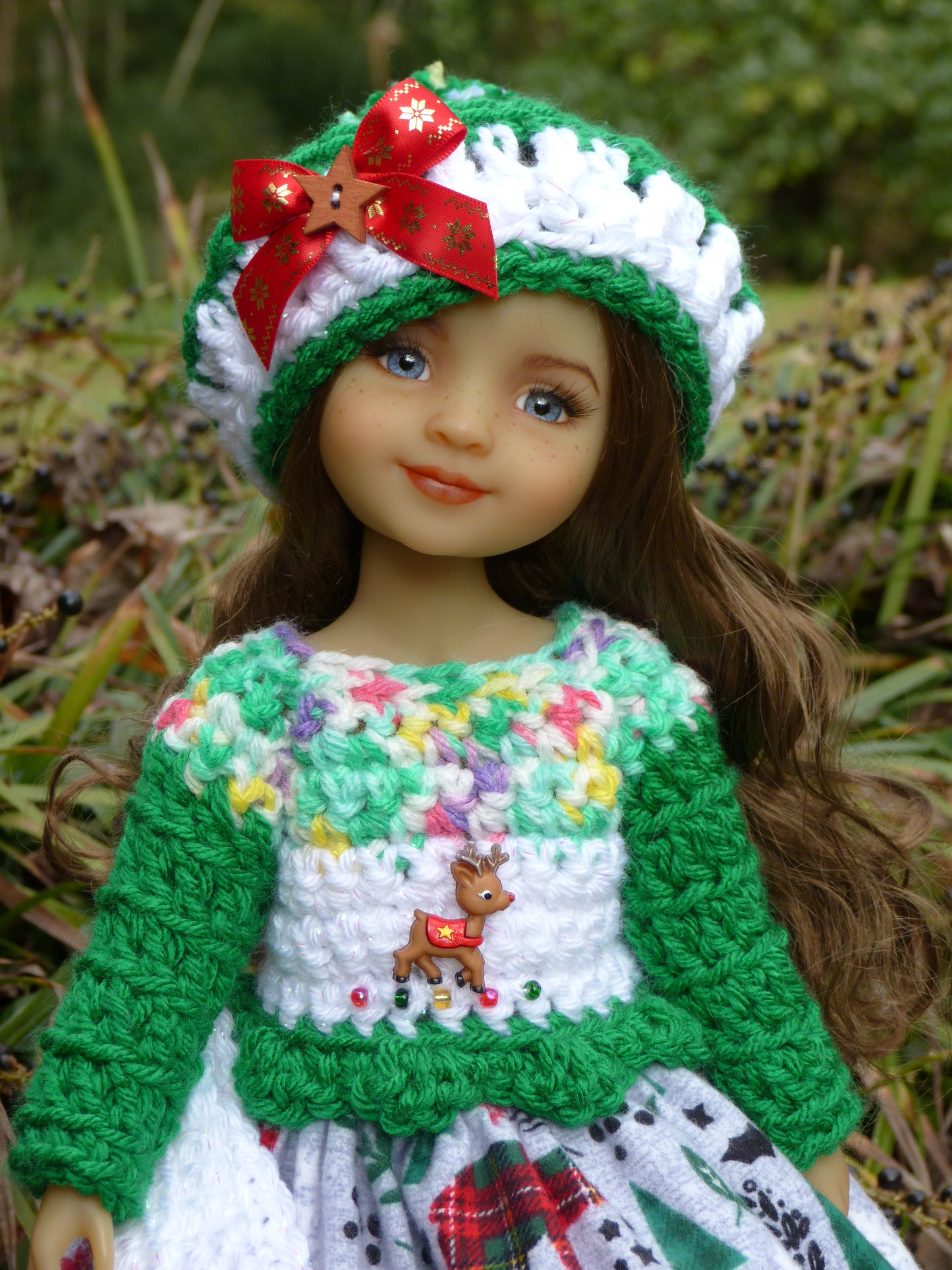 Santa's Helpers Christmas Outfit Handmade to fit 14.5 Inch Ruby Red Fashion Friends Doll