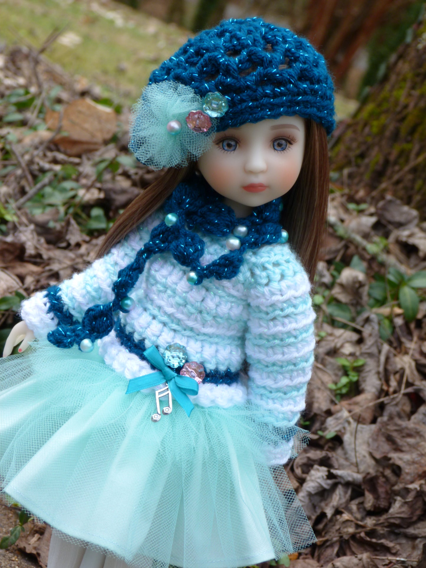Winter Icicle Melody Outfit Handmade to fit 14.5 Inch Ruby Red Fashion Doll