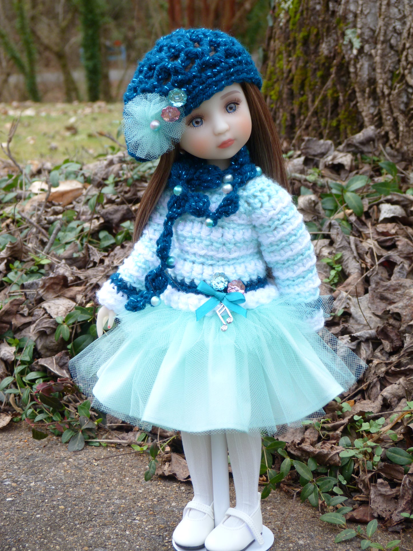 Winter Icicle Melody Outfit Handmade to fit 14.5 Inch Ruby Red Fashion Doll
