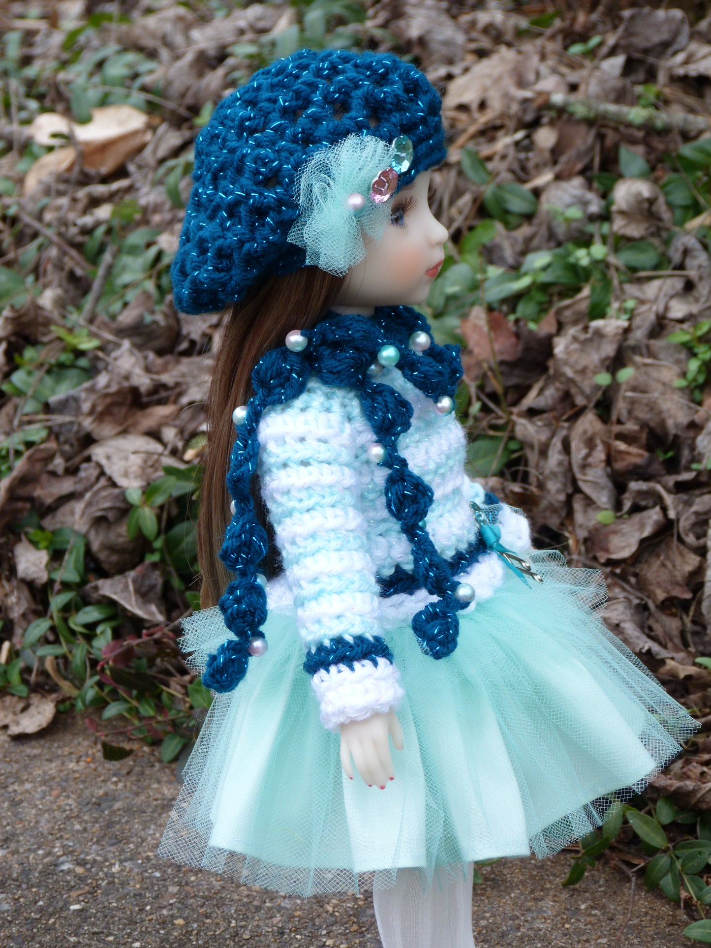 Winter Icicle Melody Outfit Handmade to fit 14.5 Inch Ruby Red Fashion Doll