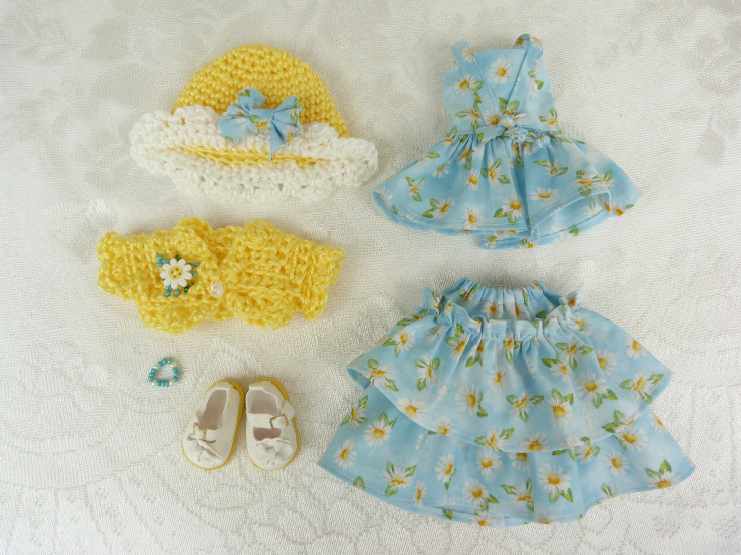 Spring Daisy Outfit Handmade to fit 14.5 Inch Ruby Red Fashion Friends Doll