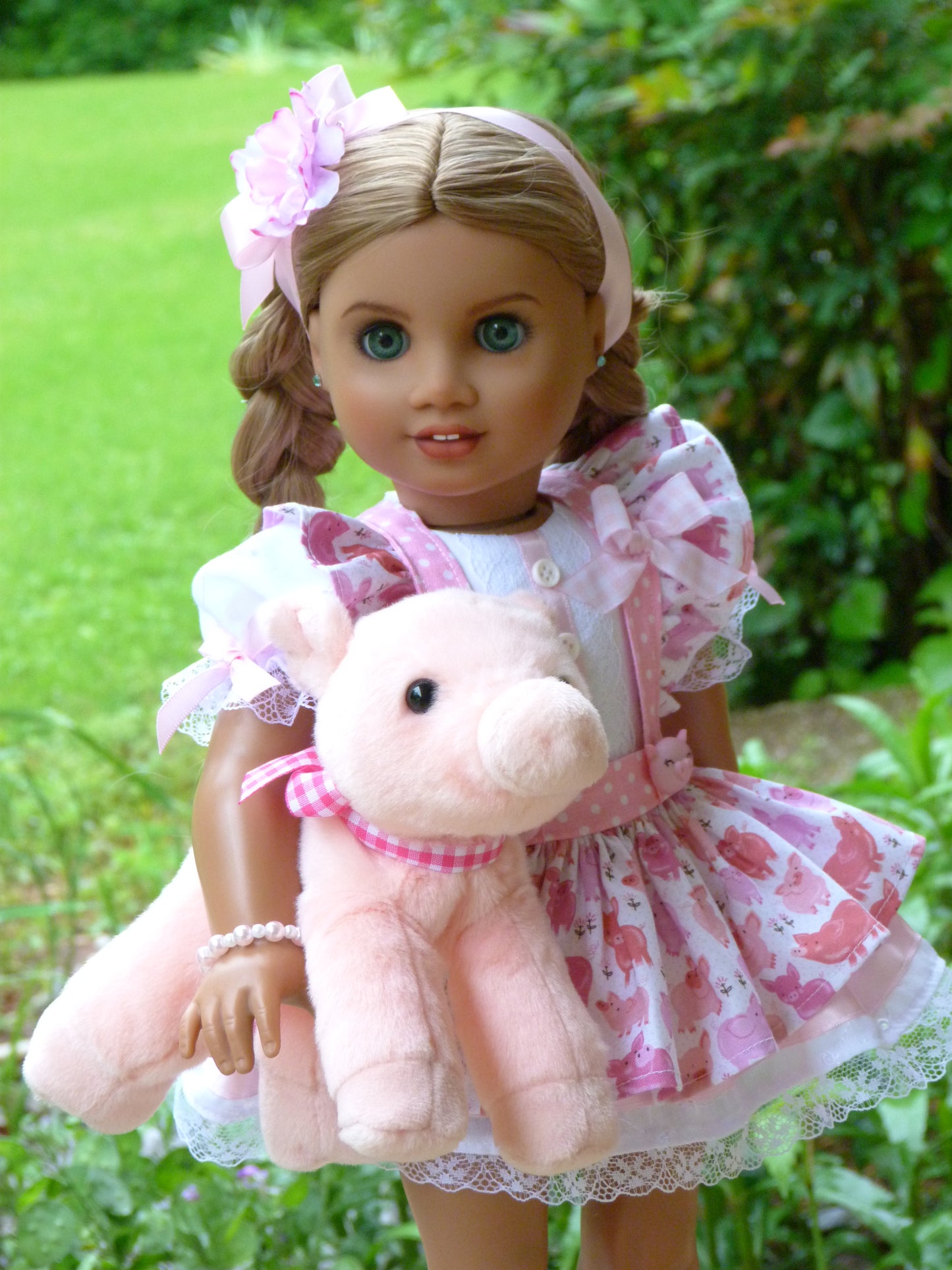 Spring Piglet Ensemble for 18 Inch American Doll