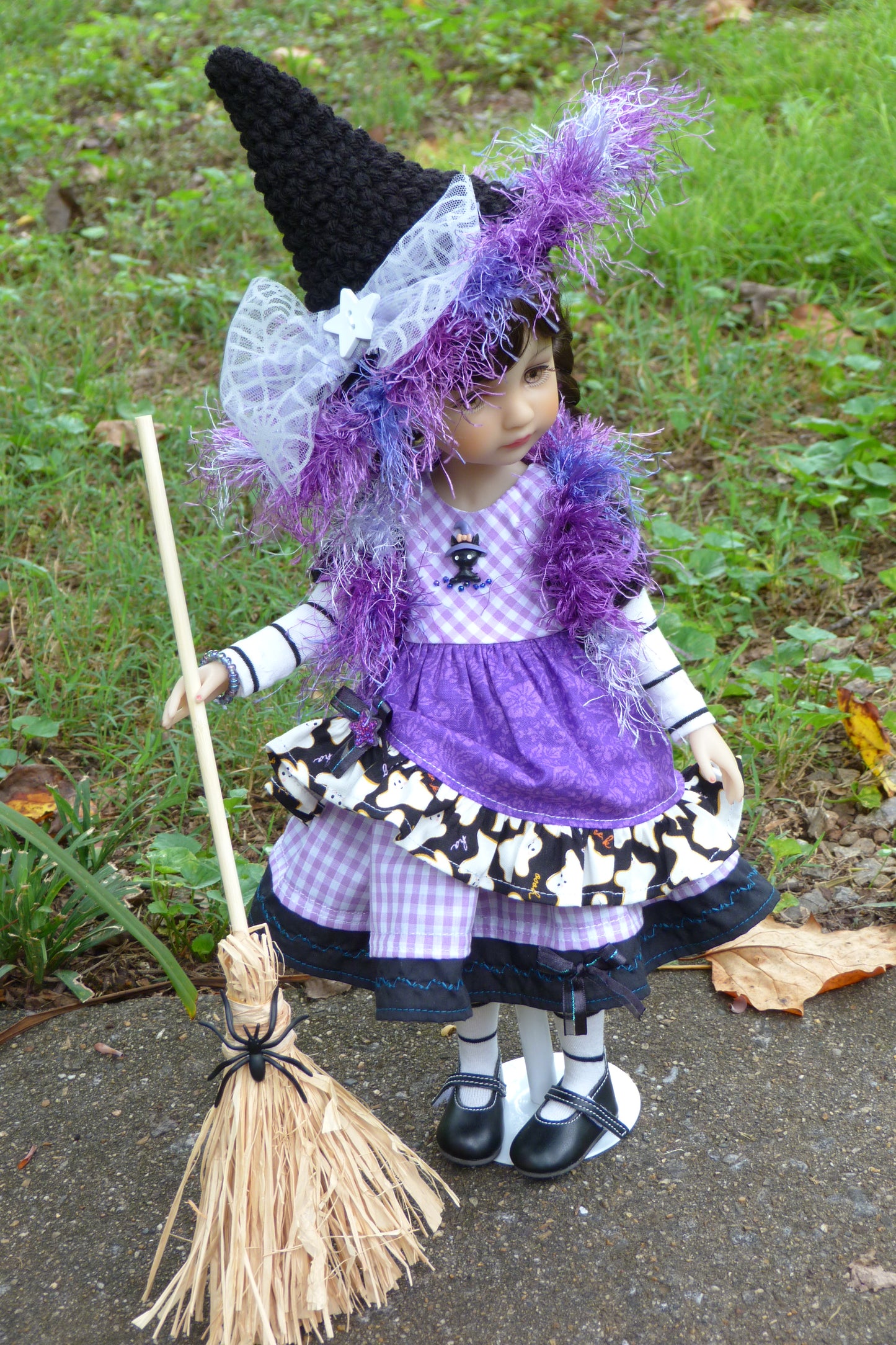 Ghostly Halloween Witch Outfit Handmade to fit Ruby Red Fashion Friends Doll