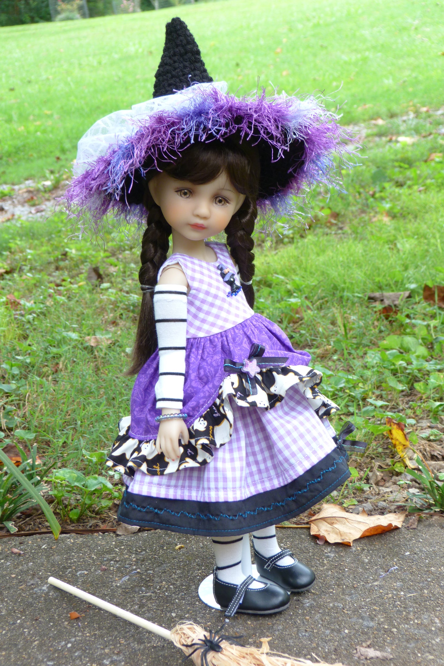 Ghostly Halloween Witch Outfit Handmade to fit Ruby Red Fashion Friends Doll