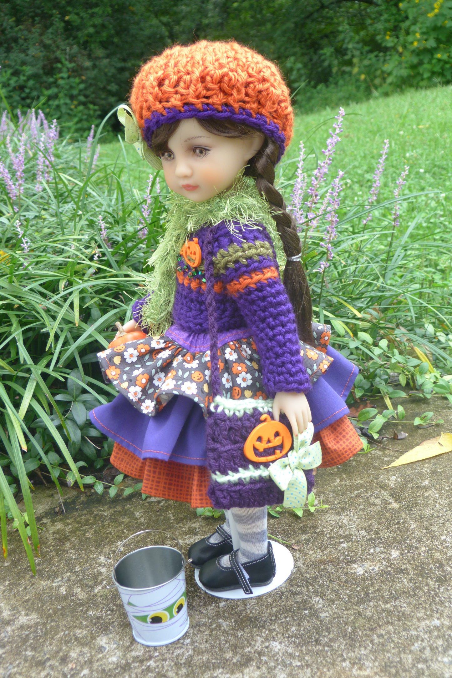 Jack-o'-lantern Halloween Outfit Handmade to fit Ruby Red Fashion Friends Doll