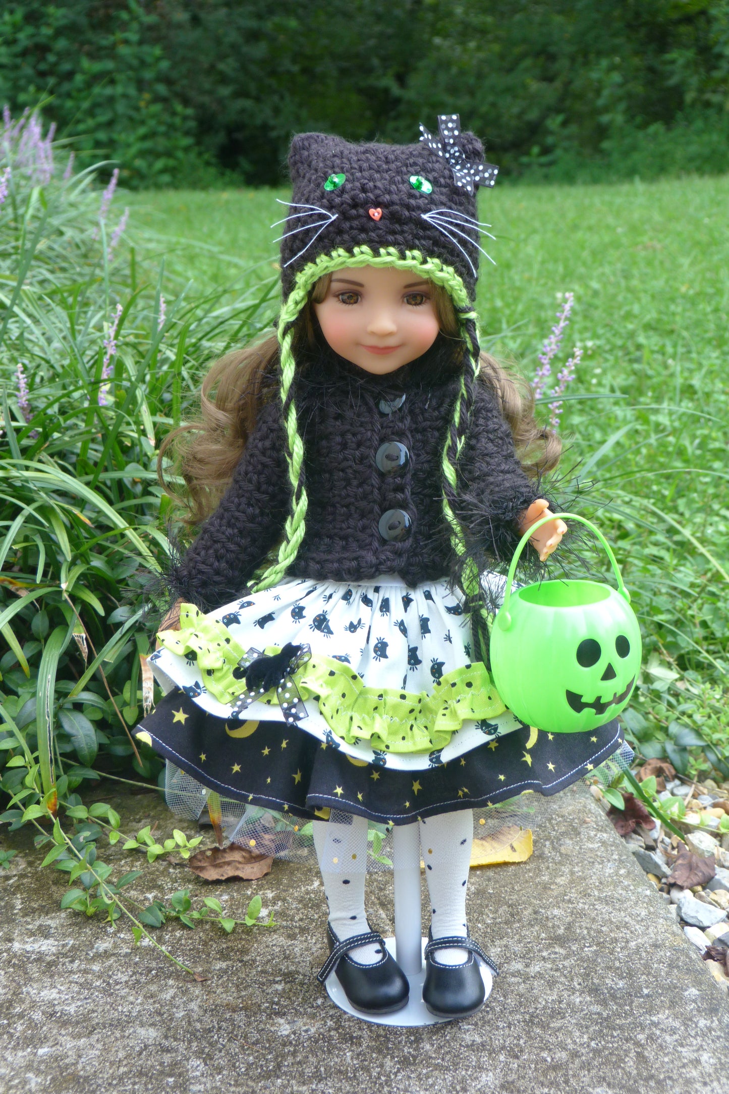 Black Cat Halloween Outfit Handmade to fit Ruby Red Fashion Friends Doll