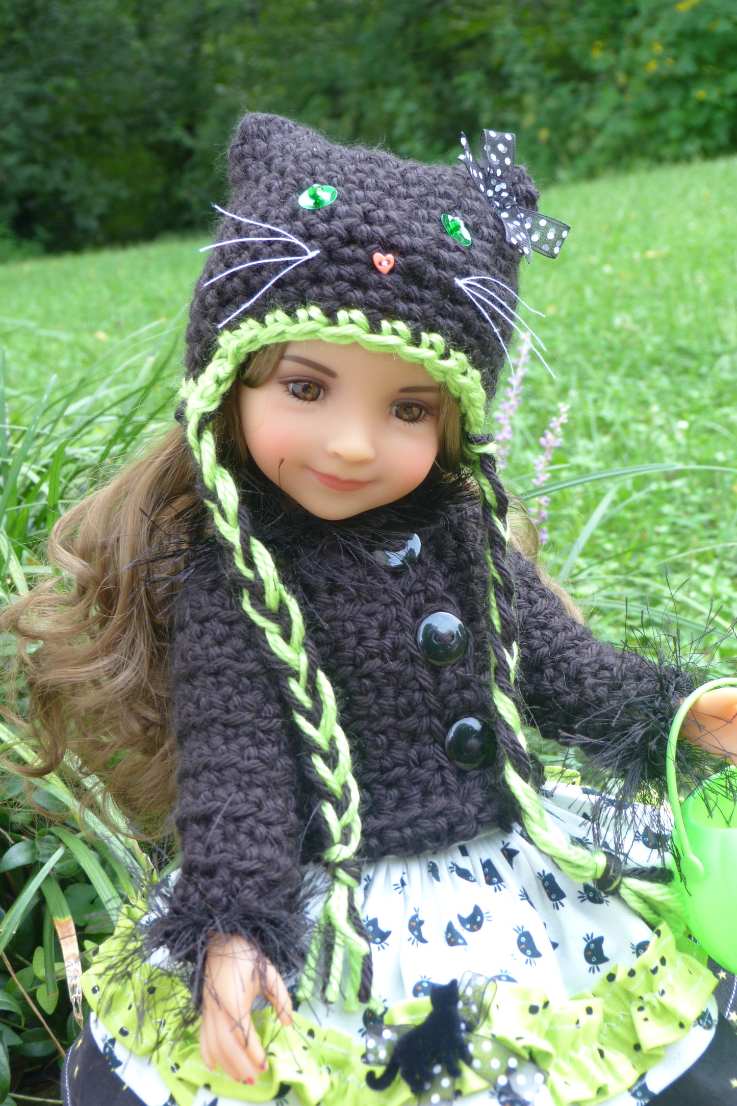 Black Cat Halloween Outfit Handmade to fit Ruby Red Fashion Friends Doll