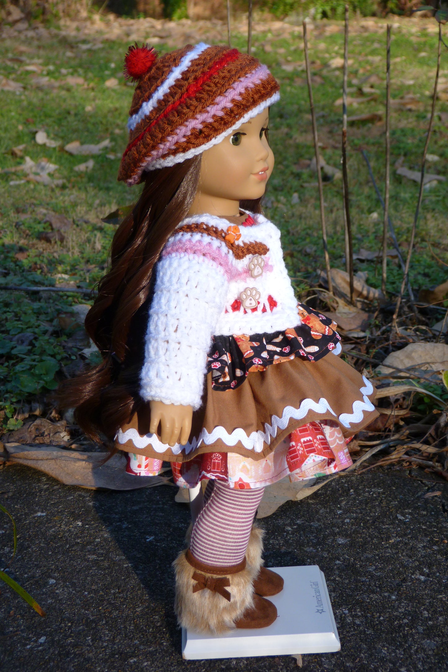 Gingerbread Cat Outfit for Dolls