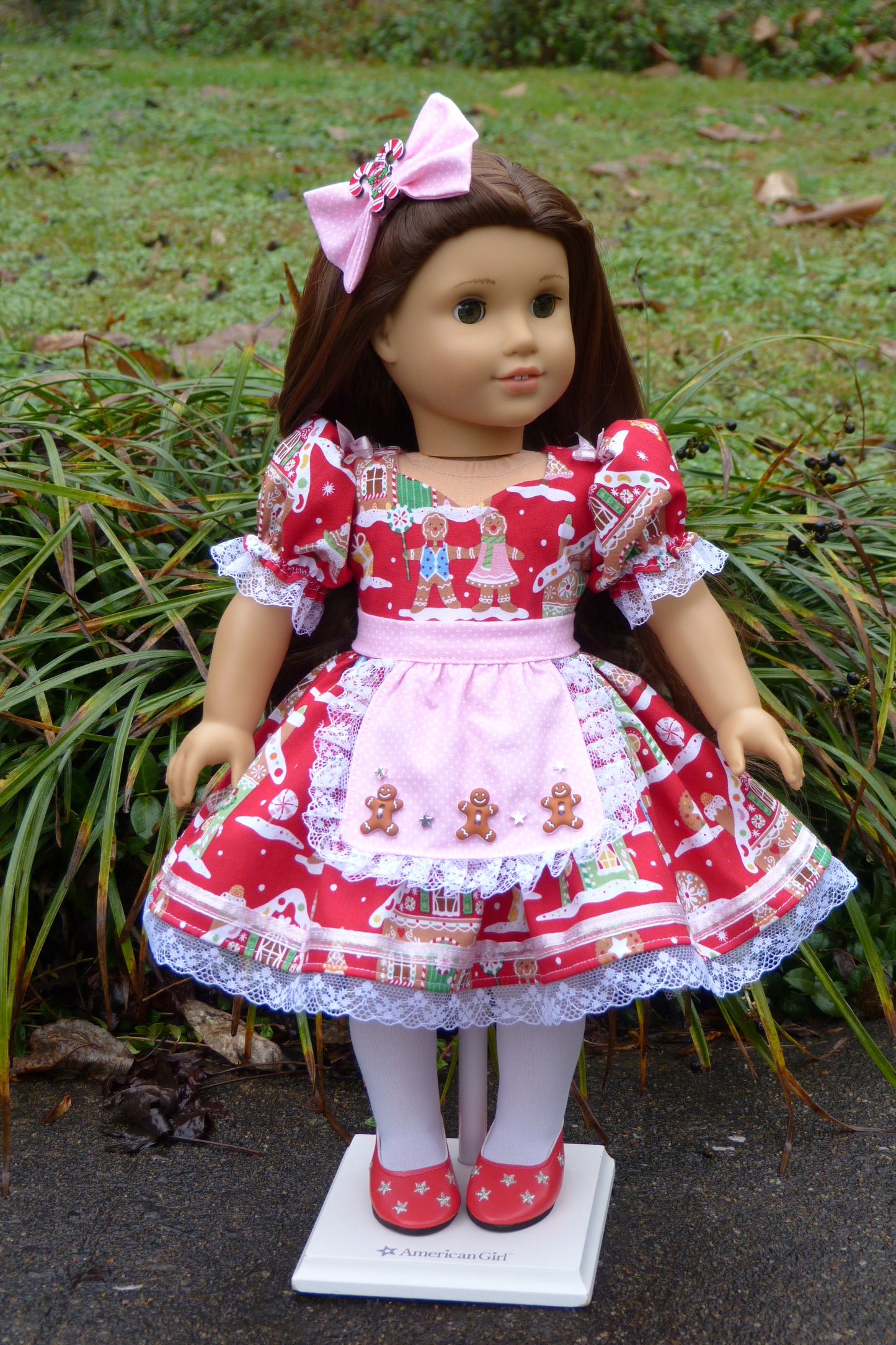 "Gingerbread Land" Doll Outfit