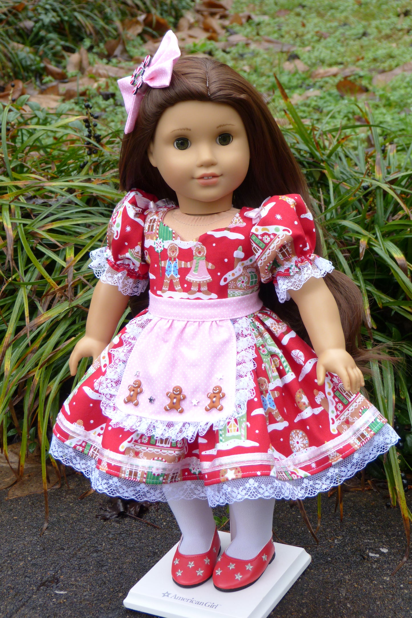 "Gingerbread Land" Doll Outfit