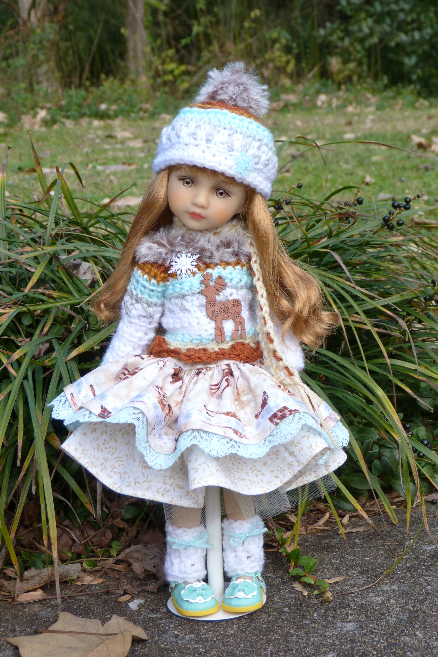 Winter Outfit Handmade to fit Ruby Red Fashion Friends Doll
