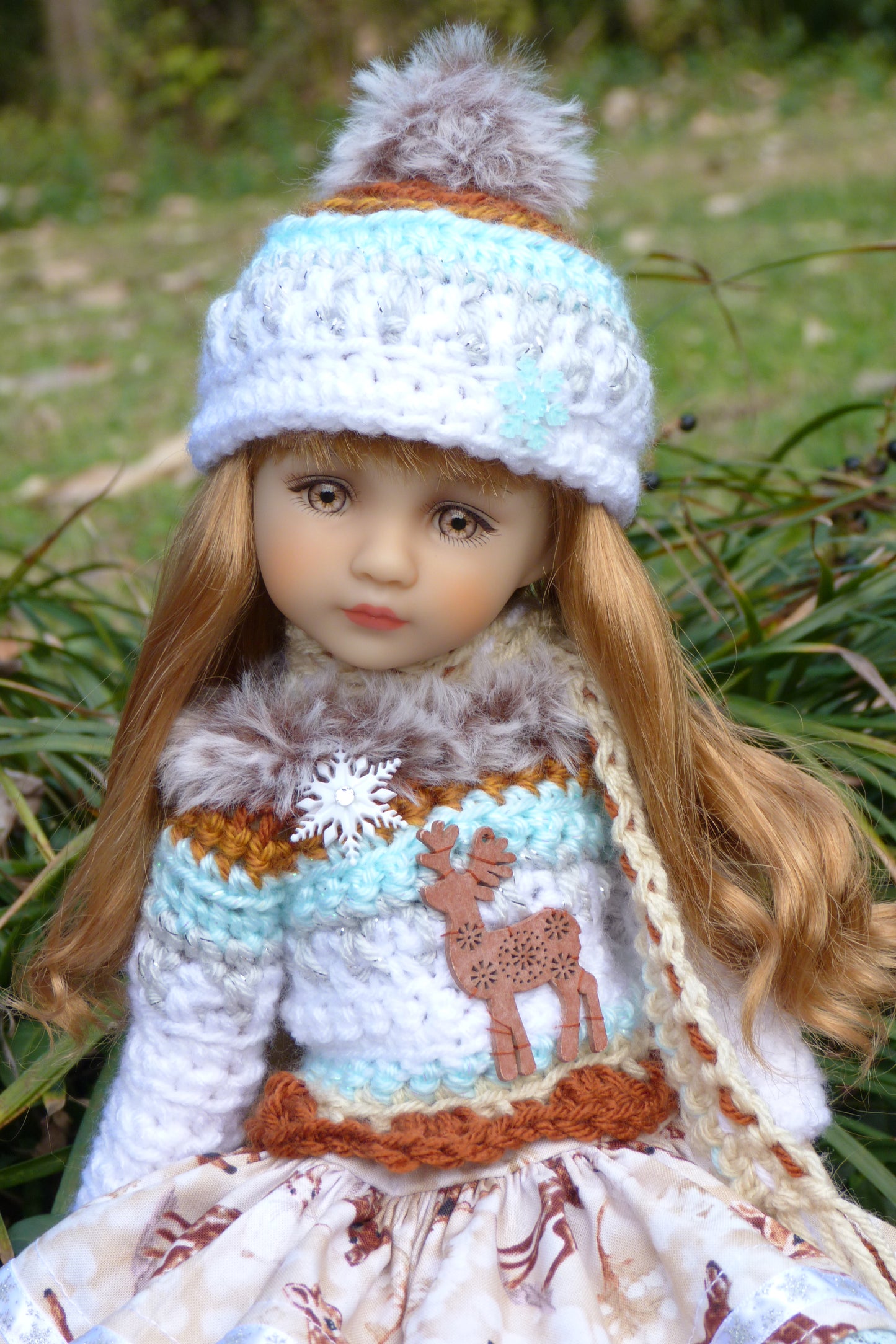 Winter Outfit Handmade to fit Ruby Red Fashion Friends Doll