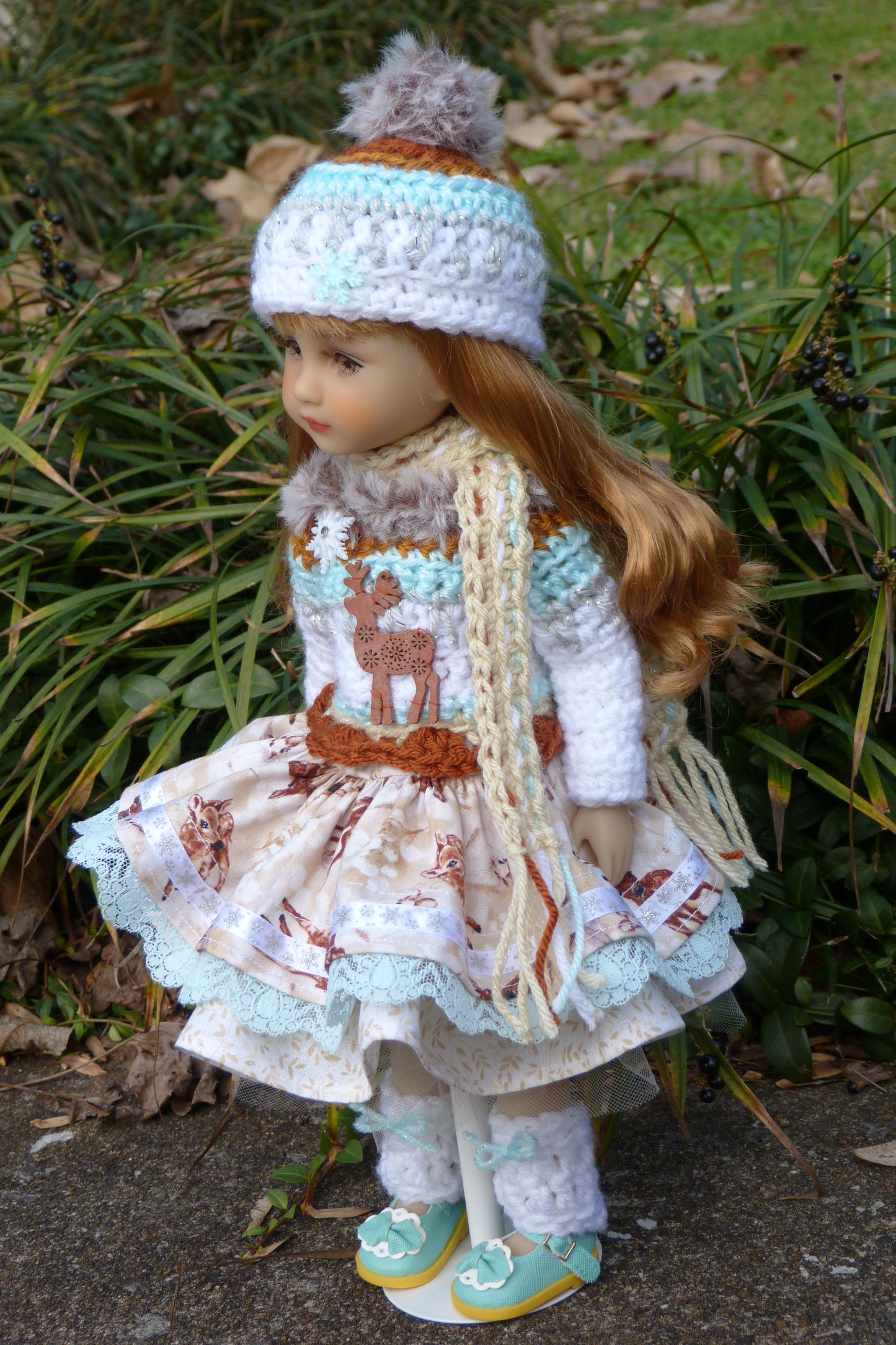 Winter Outfit Handmade to fit Ruby Red Fashion Friends Doll