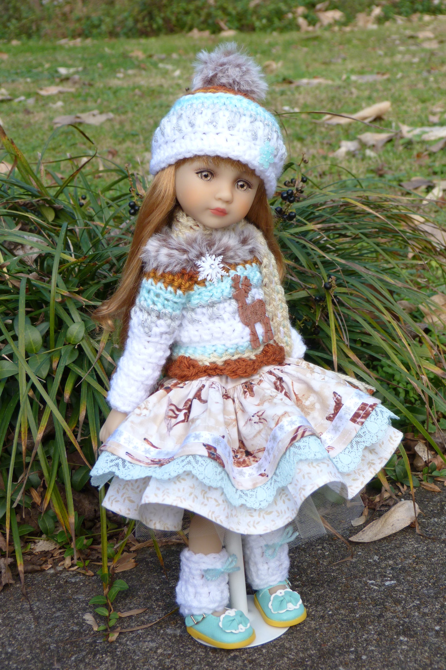 Winter Outfit Handmade to fit Ruby Red Fashion Friends Doll
